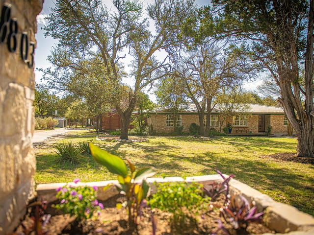 8803 Oak Valley Rd