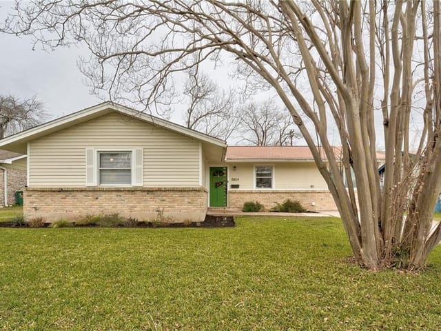 8804 Brookfield Dr