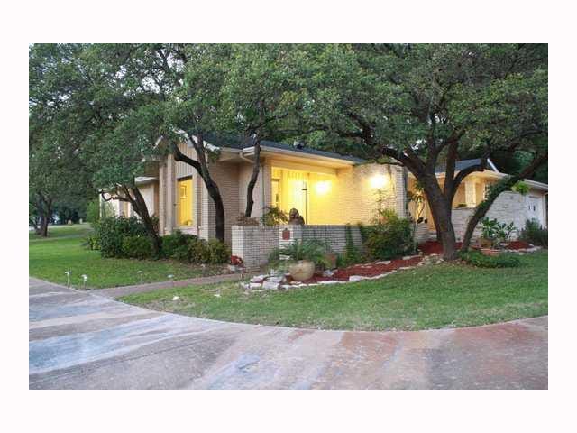 8804 Crest Ridge Cir