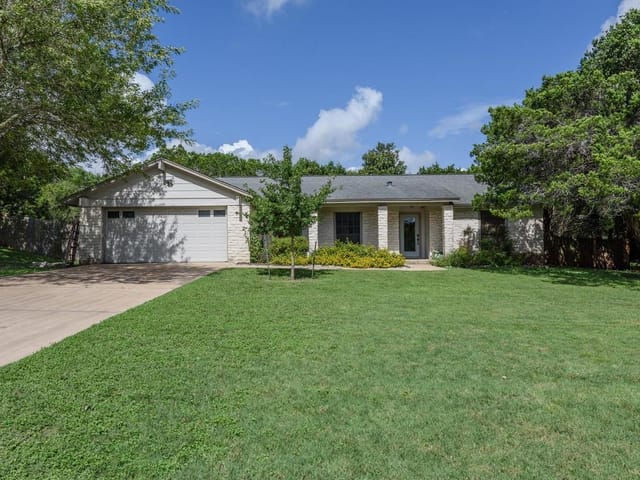8804 La Fauna Path