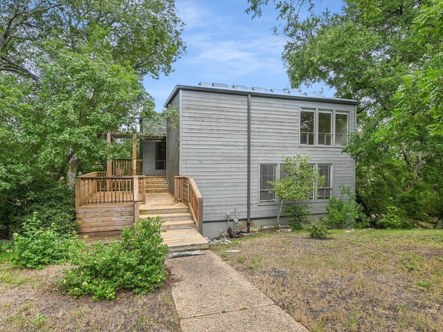 8804 Mountain Path CIR