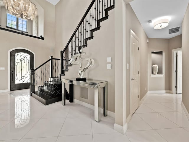 8805 Ambrosia DR