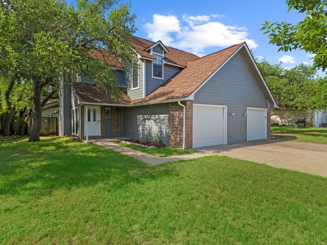8805 Clearbrook Trl Unit #A