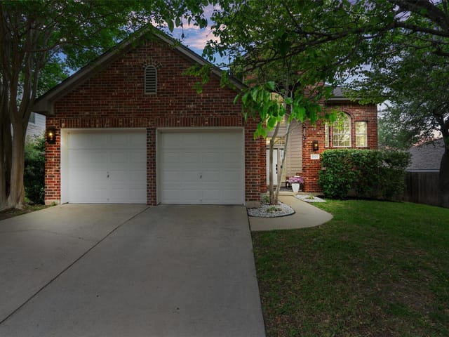 8806 Colberg Dr