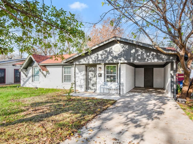 8806 Parkfield Dr Unit #1