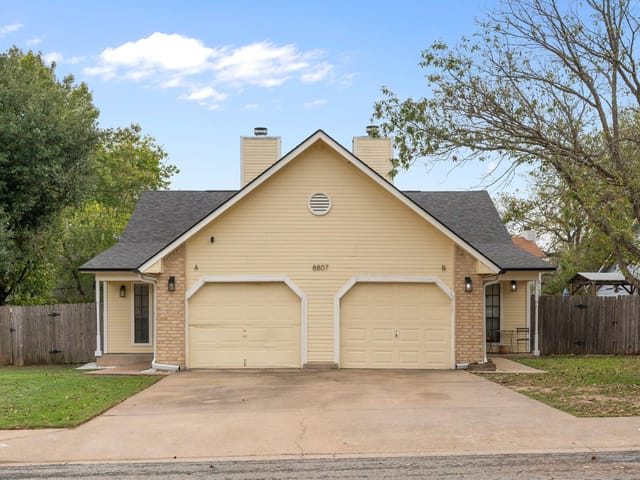 8807 Cainwood Ln