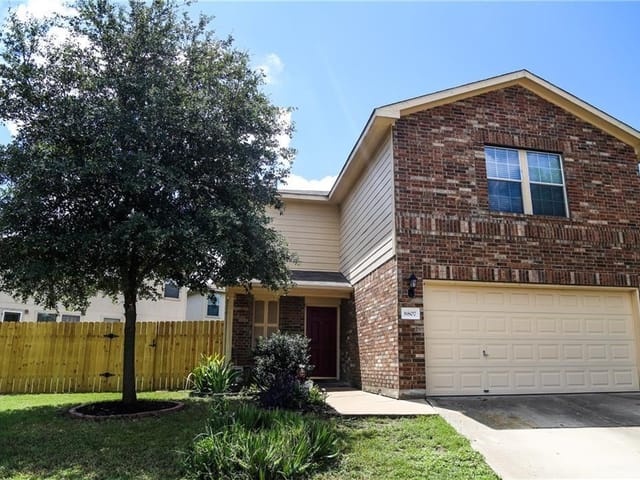 8807 Dittmar Oaks Dr