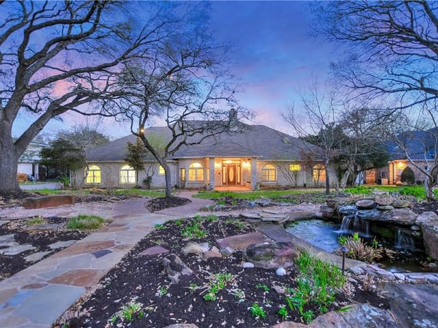 8809 Bell Mountain DR