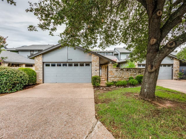 8810 Mariscal Canyon Dr