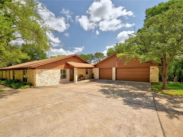 8816 Taylor Rd