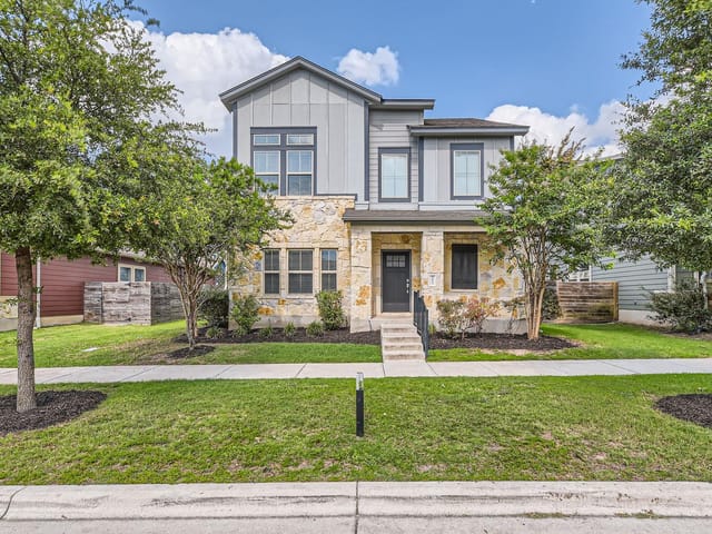 8817 Slater Dr