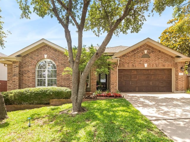 8821 Colberg Dr