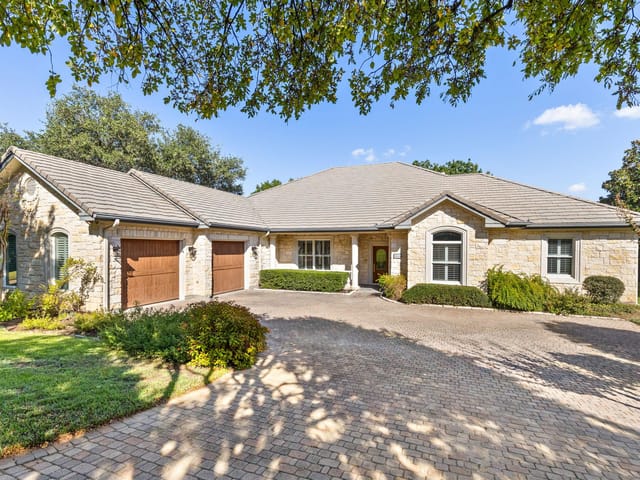 8848 Chalk Knoll DR