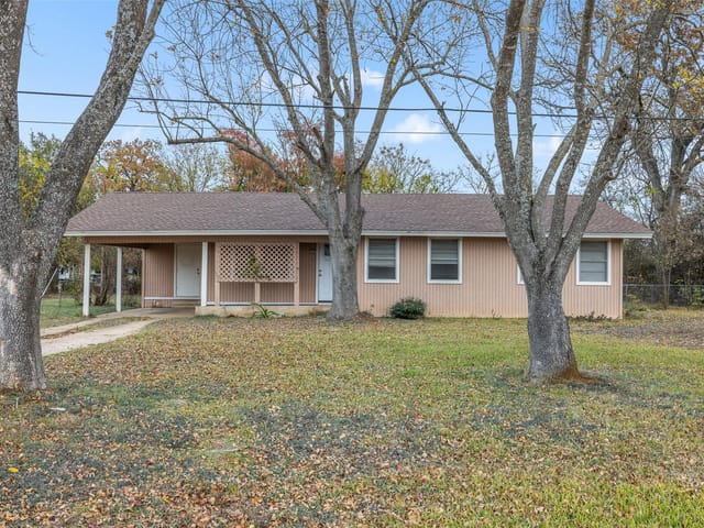 8850 N Highway 77 Hwy