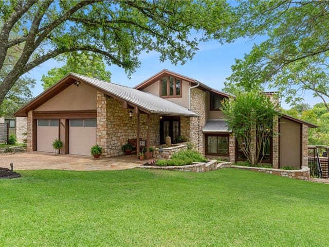 8863 Mountain Ridge Cir
