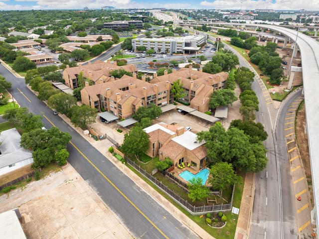 8888 Tallwood Dr Unit #1202