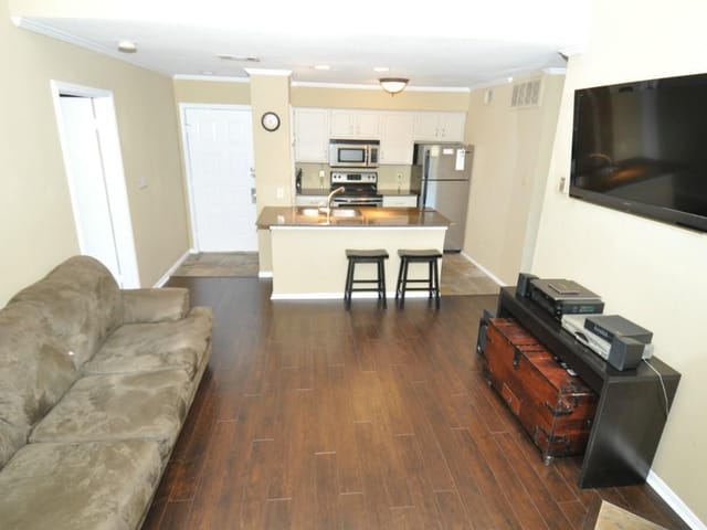 8888 Tallwood Dr Unit #1308