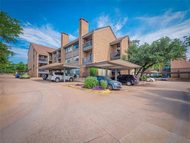 8888 Tallwood Dr Unit #3204