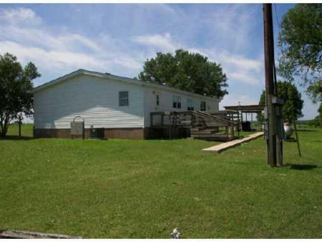 889 West Ridge RD