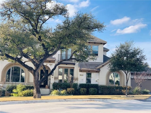 8900 Eagle Vista Ct