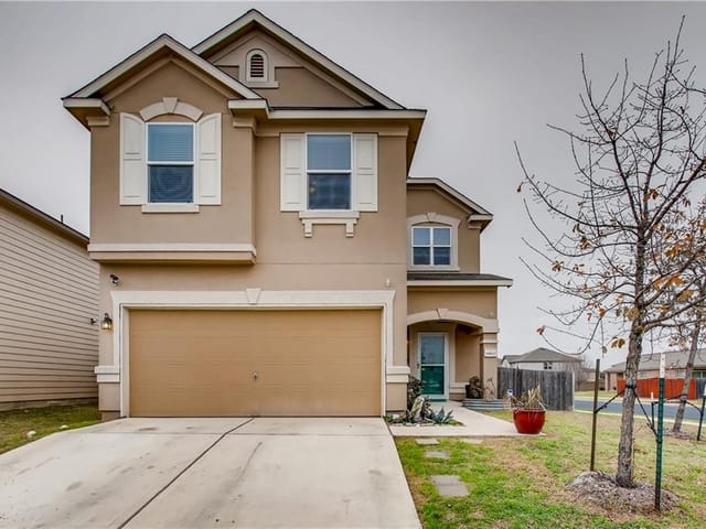 8900 Edmundsbury Dr