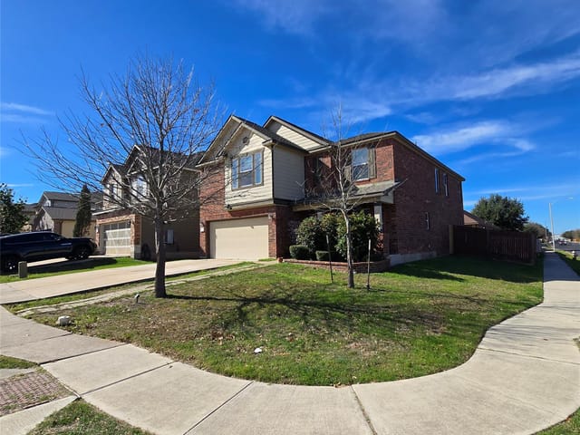 8900 Ridgewell RD