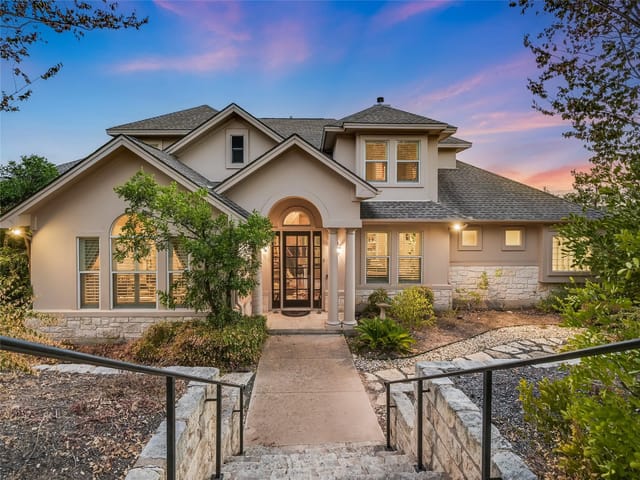 8901 Westminster Glen Ave