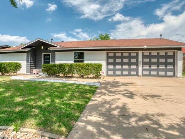 8902 Covey Ct