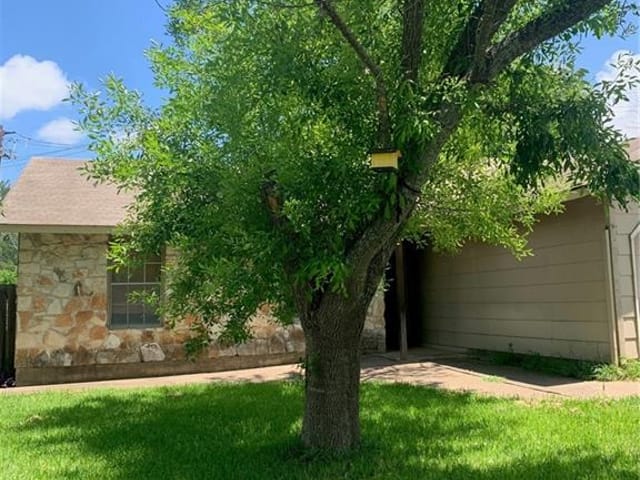 8902 Creekmont Cv