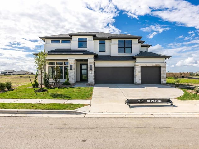 8904 Fallkill DR
