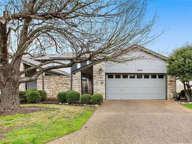 8904 Mount Bartlett Dr