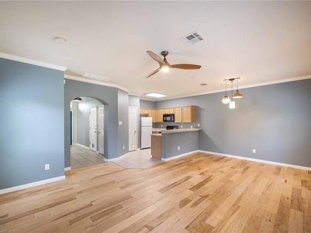 8905 Mountain Shadows CV Unit #B