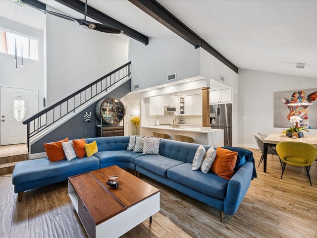 8906 Parkfield Dr Unit #C