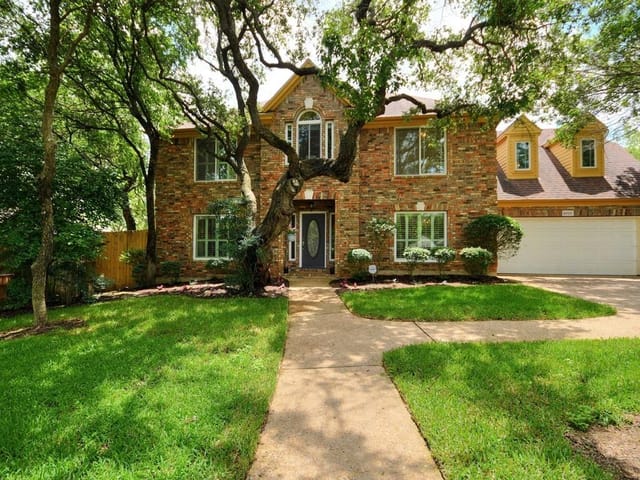 8907 Tweed Berwick Dr