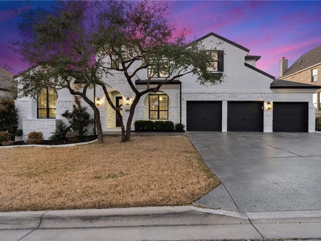 8908 Ambrosia Dr
