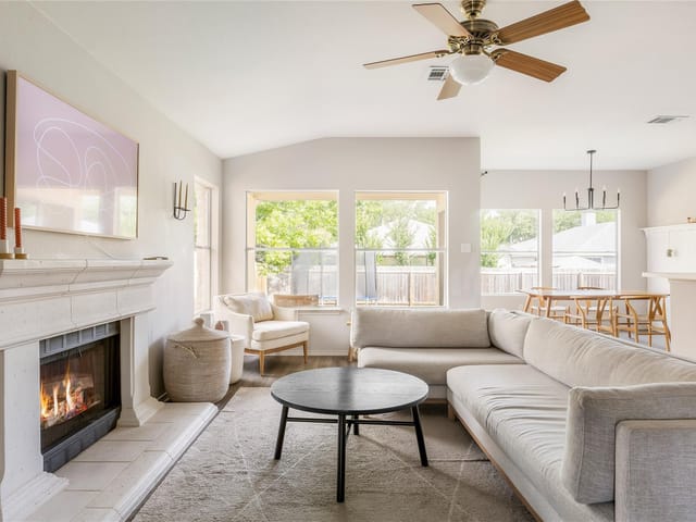 8908 Campo Verde Ct