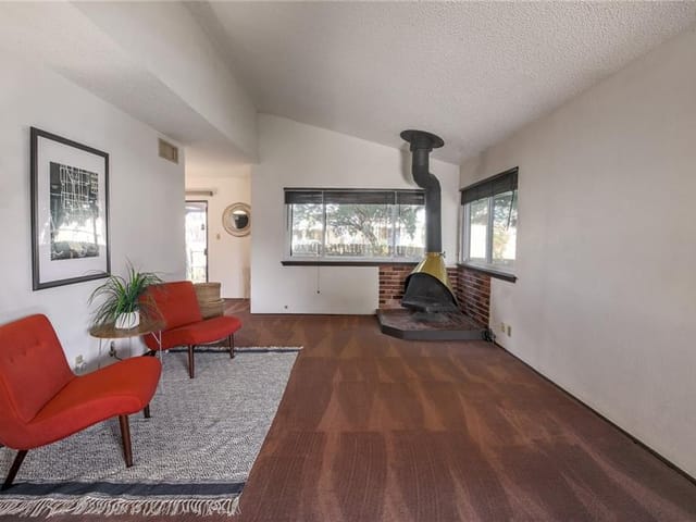 8917 Trone Cir Unit #A