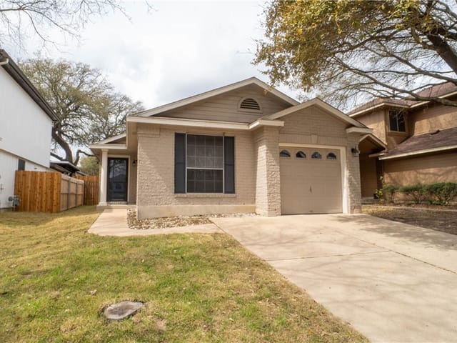 8921 Taline Cir