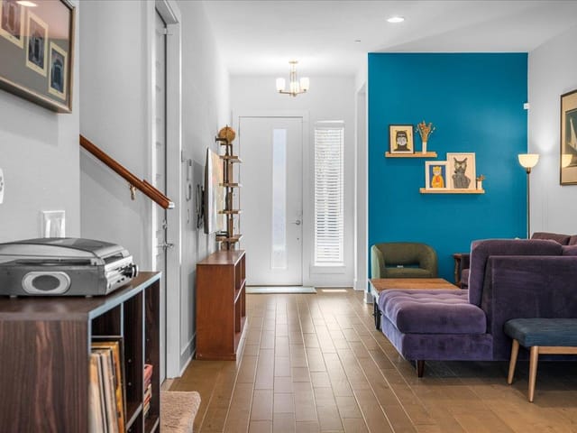 8922 Menchaca Rd Unit #203