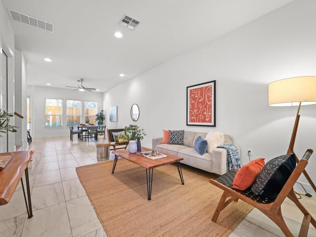 8922 Menchaca RD Unit #303