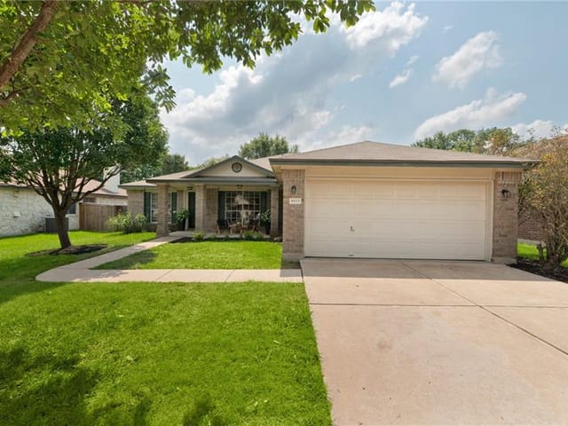 8933 Whiteworth Loop