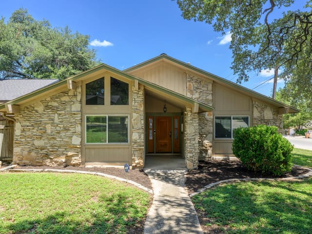 900 Austin Highlands BLVD
