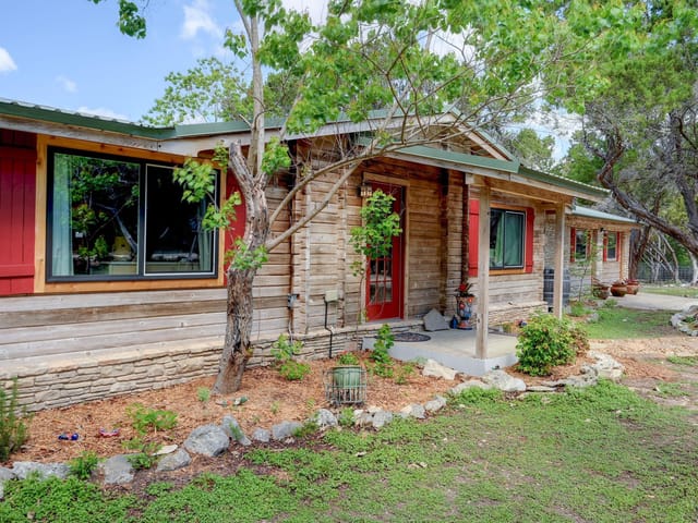 900 Box Canyon Rd