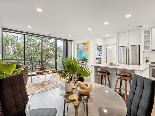 900 S 1st St S Unit #404