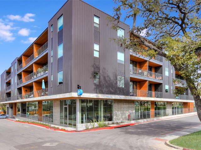 900 S 1st St Unit #303