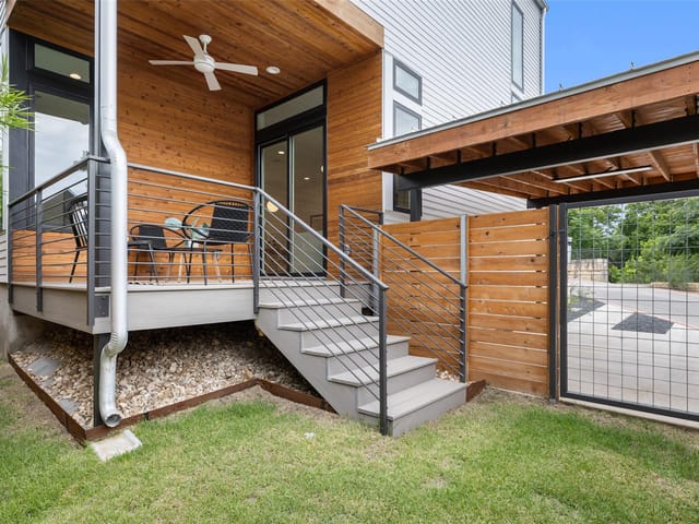 900 S 2nd ST Unit #21 - front exterior - Luxury home in Bouldin Court Condos, Austin, TX