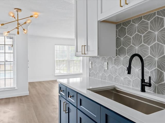 900 S Lamar Blvd Unit #206