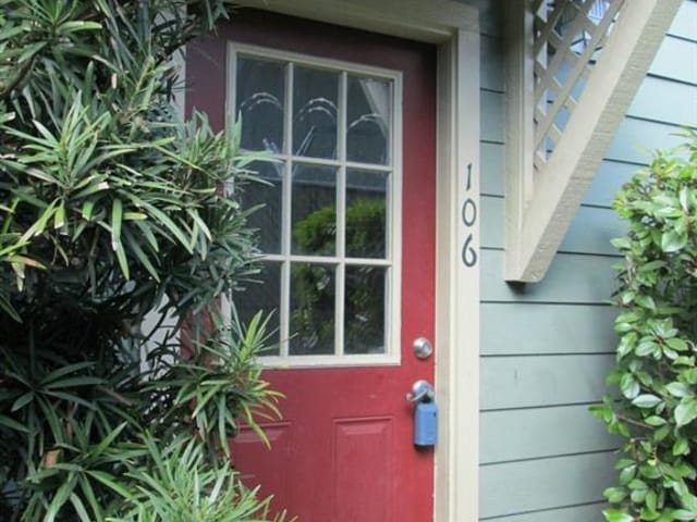 900 Taulbee Ln Unit #106