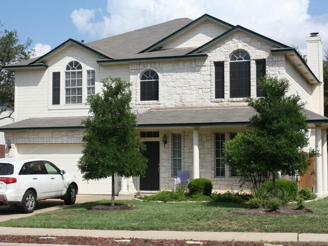 9001 Copano Dr