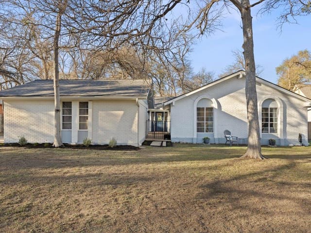 9004 Charnwood CT